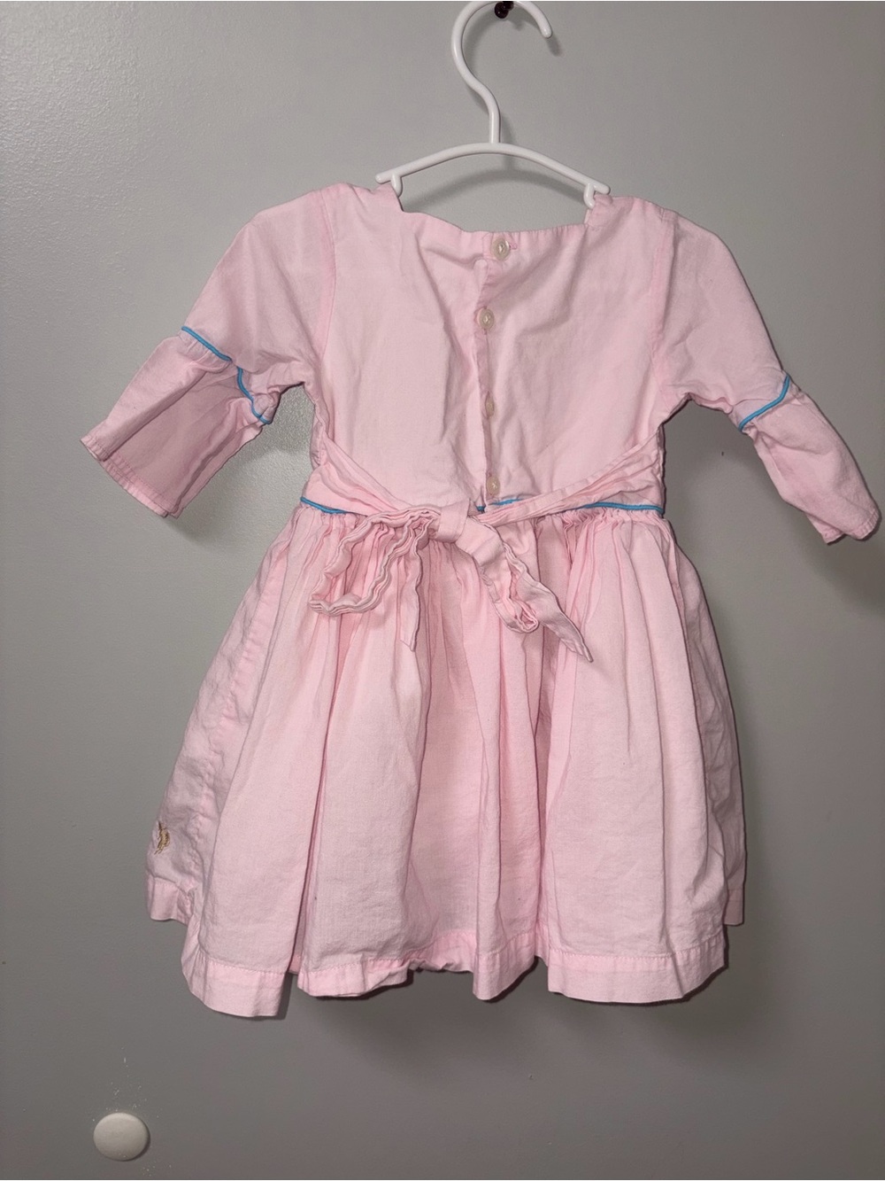 Well Dressed Wolf WDW Pink Floral Embroidered Bell Sleeve Boho Jo Dress 2T - Picture 3 of 3